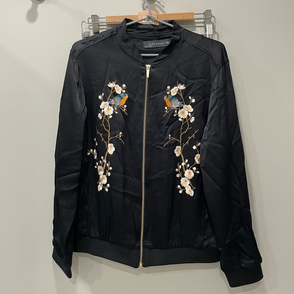 Zara woman limited edition Embroidered Black Bomber Jacket